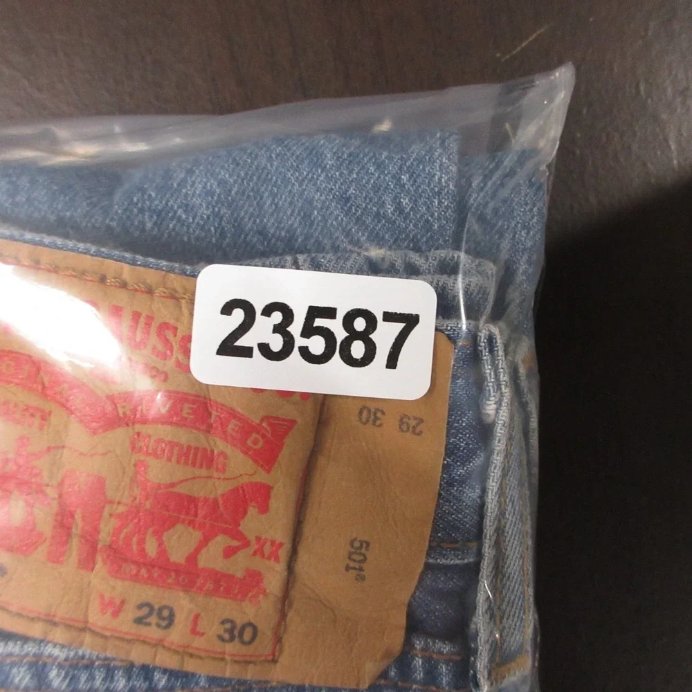Levis Jeans Mens 29x30 Blue 501 Button Fly Original Straight Cotton Denim Pants